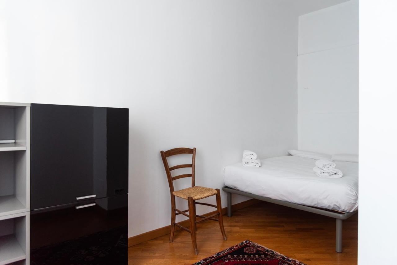 Casa Leonardo Da Vinci - 10 Minuti Dal Duomo Apartamento Milão Exterior foto
